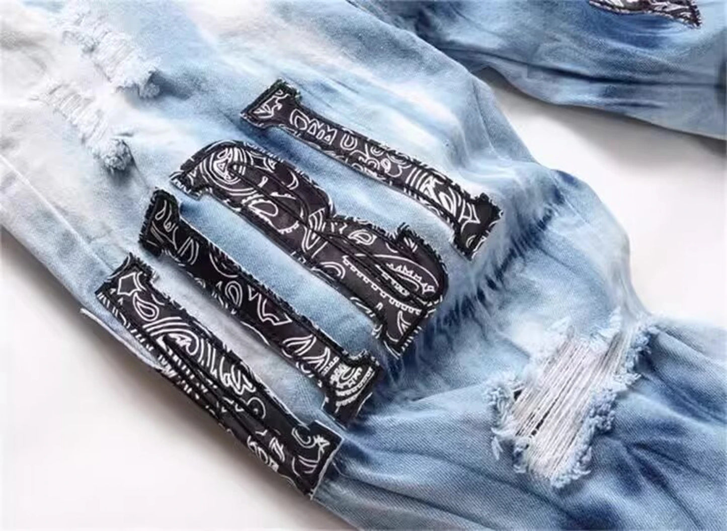 Star Embroidery Jeans