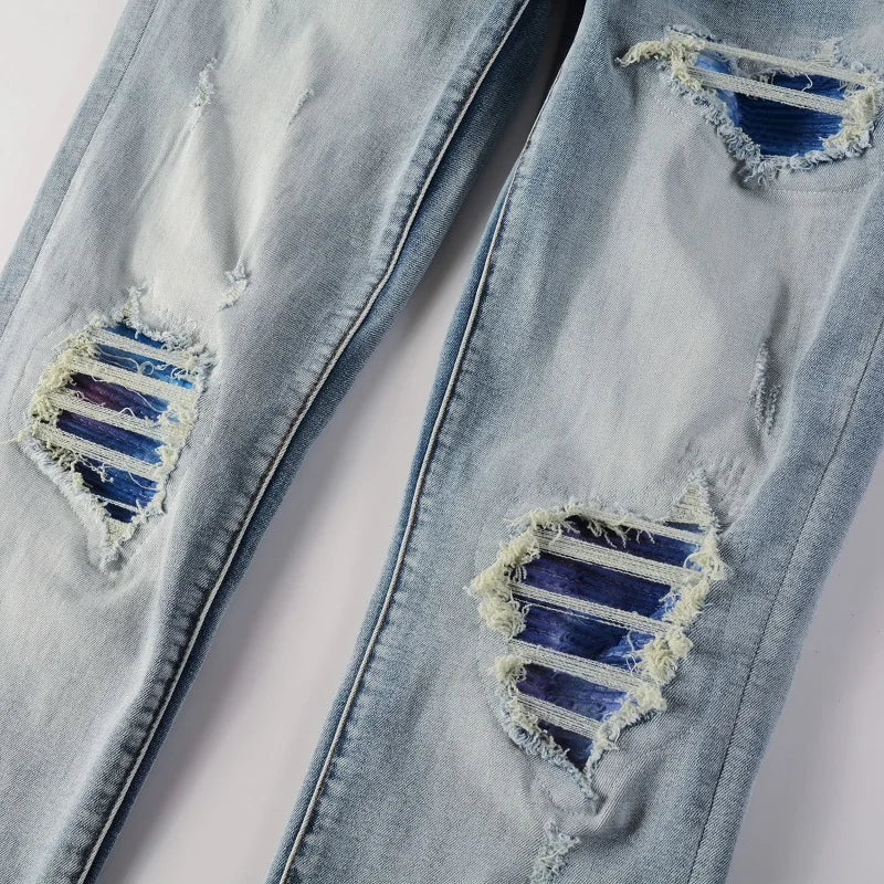 Tapered Jeans