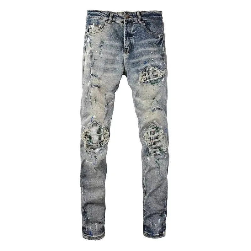 Ripped Jeans